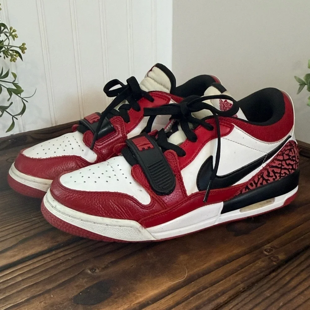 Nike Air Jordan Legacy 312 Low in the 